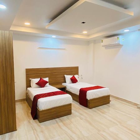 As Global Otel Noida Dış mekan fotoğraf